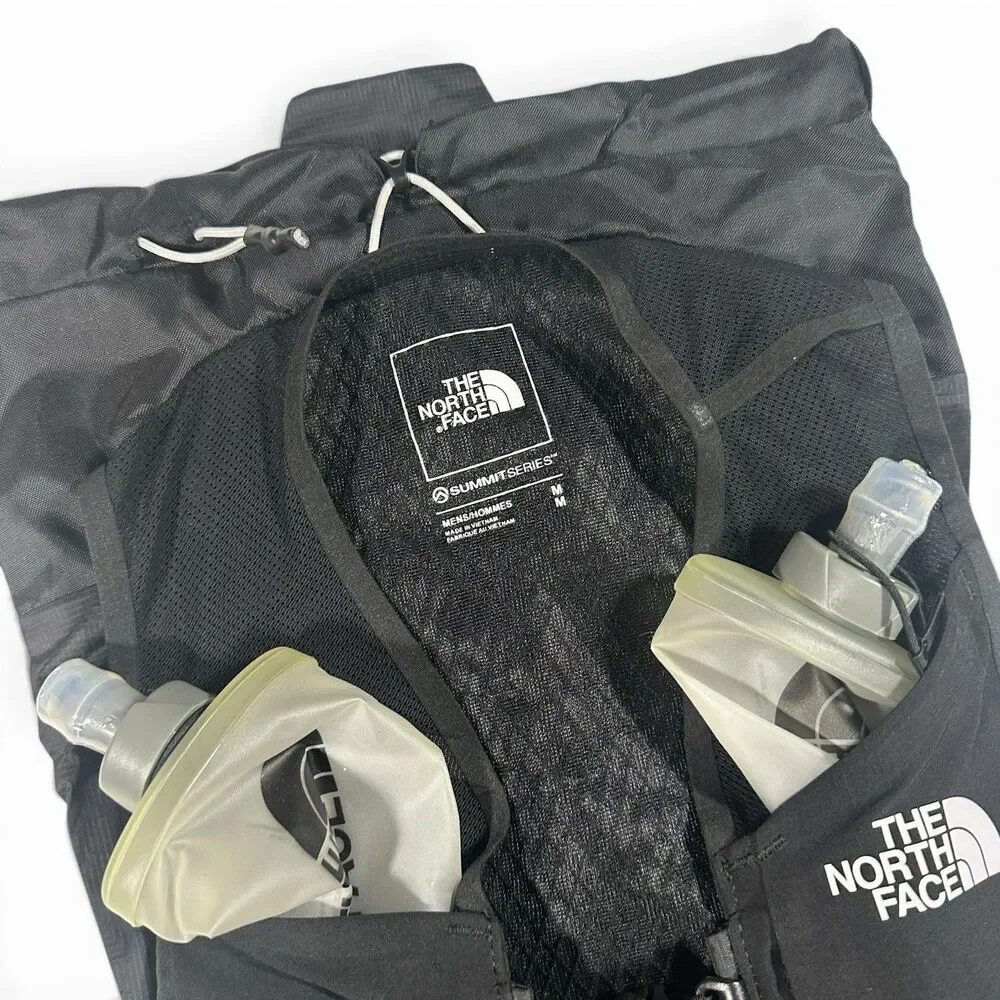 The North Face Summit Series Run Training Hydration Running Vest Pack 12 Medium